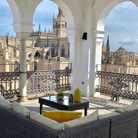 Isg Apartments The Most Exclusive Apartment In Sevillaparking Eksteriør billede