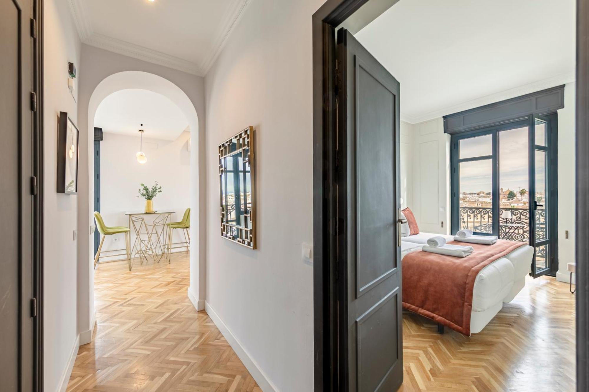 Isg Apartments The Most Exclusive Apartment In Sevillaparking Eksteriør billede