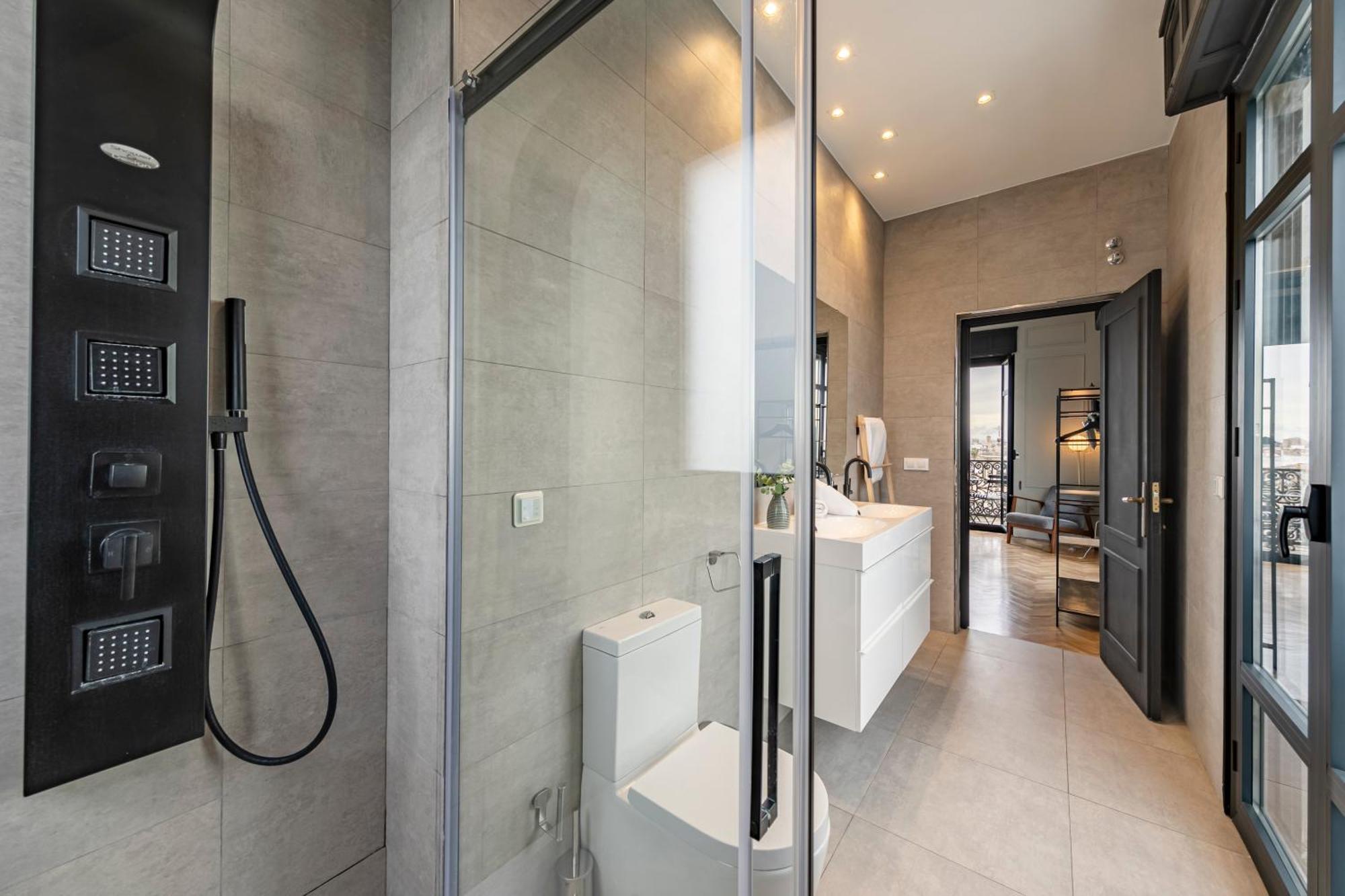 Isg Apartments The Most Exclusive Apartment In Sevillaparking Eksteriør billede