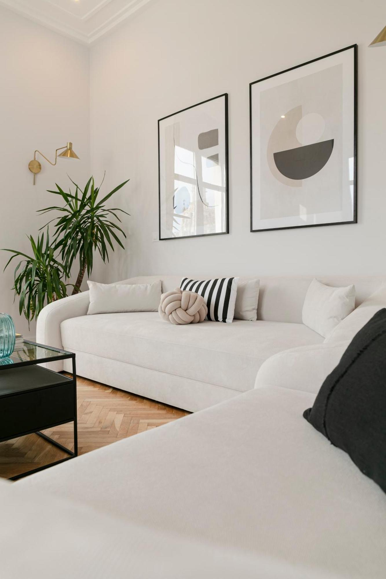 Isg Apartments The Most Exclusive Apartment In Sevillaparking Eksteriør billede