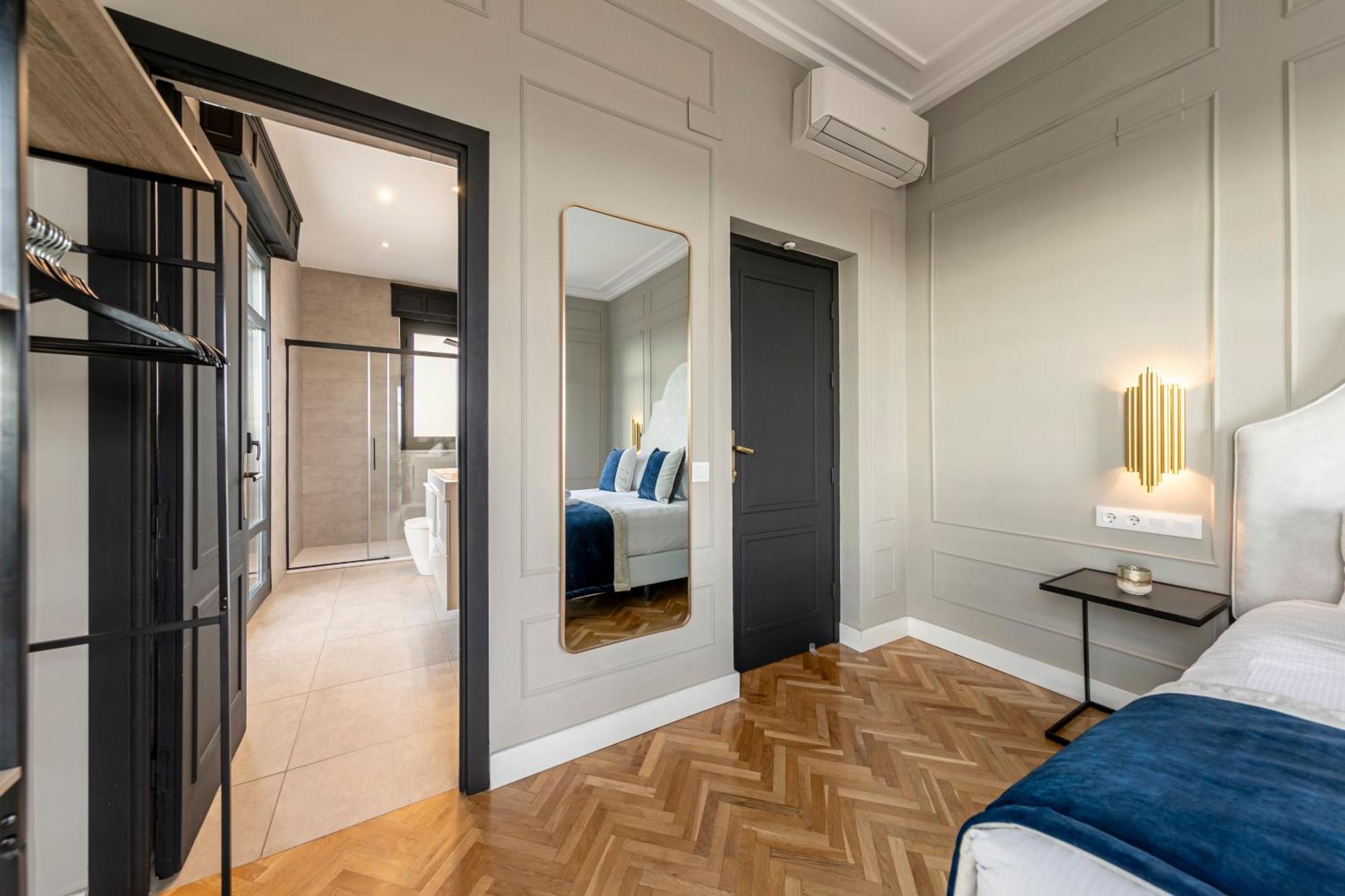 Isg Apartments The Most Exclusive Apartment In Sevillaparking Eksteriør billede