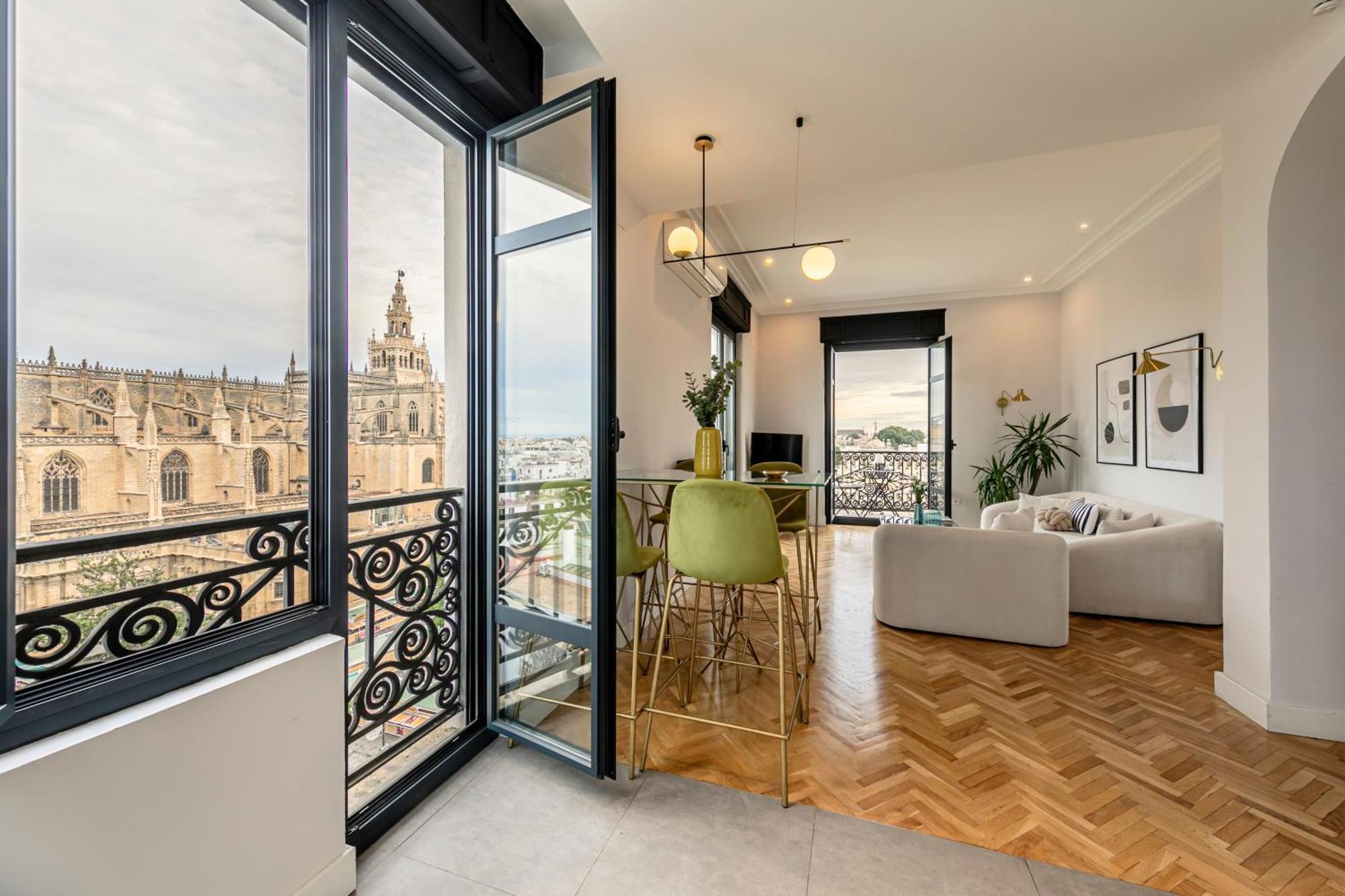 Isg Apartments The Most Exclusive Apartment In Sevillaparking Eksteriør billede
