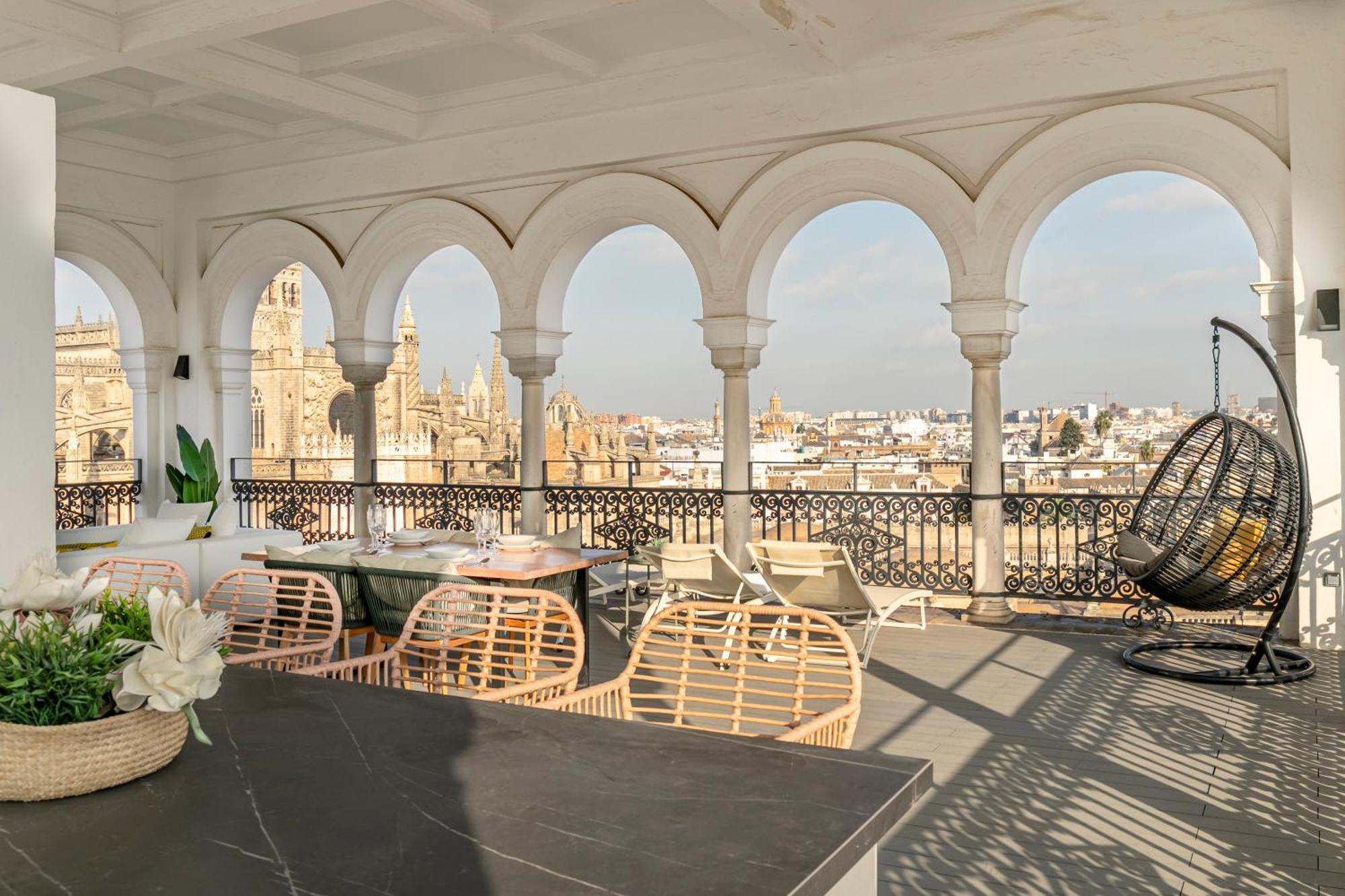 Isg Apartments The Most Exclusive Apartment In Sevillaparking Eksteriør billede